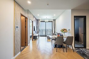 Lumiere Riverside Condo and Suite KHC