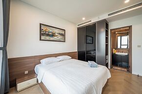 Lumiere Riverside Condo and Suite KHC