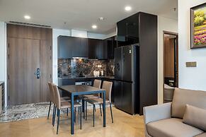 Lumiere Riverside Condo and Suite KHC