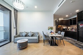 Lumiere Riverside Condo and Suite KHC