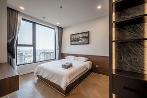 Lumiere Riverside Condo and Suite KHC