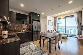 Lumiere Riverside Condo and Suite KHC