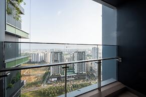 Lumiere Riverside Condo and Suite KHC