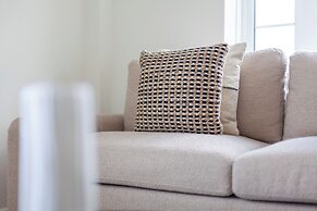 The Cromwell Collection