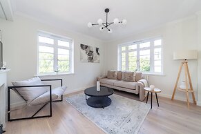 The Cromwell Collection