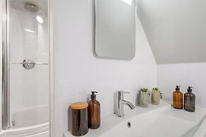 3 Bedroom City Centre Apartment