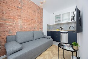 A Unique Studio for 4 by Renters