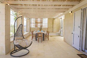 Villa La Reimunda 2 Garden And Pool