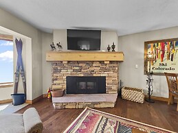 Be310 Bridge End Pet Friendly 2 Bedroom Condo by RedAwning