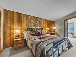 Be310 Bridge End Pet Friendly 2 Bedroom Condo by RedAwning