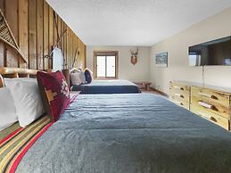 Be310 Bridge End Pet Friendly 2 Bedroom Condo by RedAwning