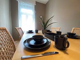 Room-zimmer mit Stuck in Co-living Apart