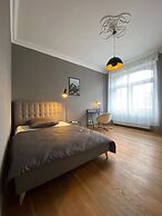 Room-zimmer mit Stuck in Co-living Apart