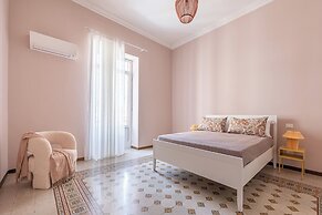 Stylish Apartment near Piazza Magione