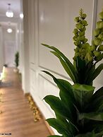 Downtown view studios