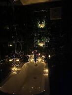 Downtown view studios