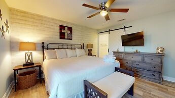 Augusta Village Sandestin by Gibson BR