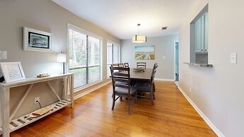 Augusta Village Sandestin by Gibson BR