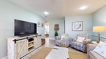 Augusta Village Sandestin by Gibson BR