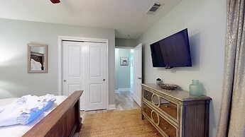 Augusta Village Sandestin by Gibson BR