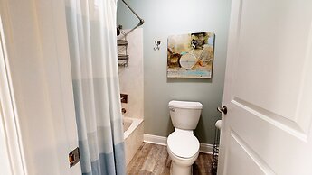 Augusta Village Sandestin by Gibson BR