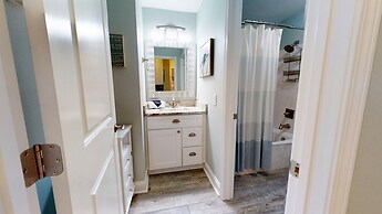 Augusta Village Sandestin by Gibson BR