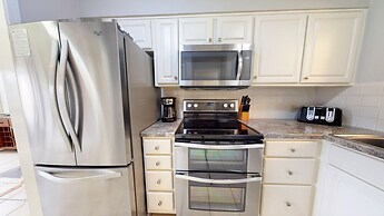 Augusta Village Sandestin by Gibson BR