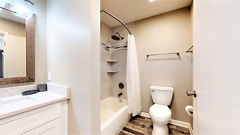 Augusta Village Sandestin by Gibson BR