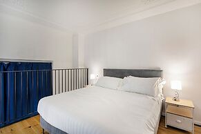 Zecca Contemporary Loft