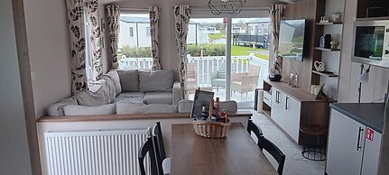3-bed Caravan - Haven Lakeland Leisure Park