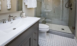 Luxury 3 Bedroom Condo in Vail Village