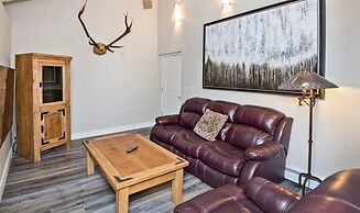 Luxury 3 Bedroom Condo in Vail Village