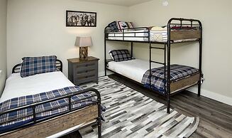 Luxury 3 Bedroom Condo in Vail Village