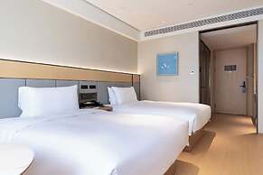 All-season Hotel Convention Center Hotel