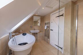 Budle Newton - North East Escapes