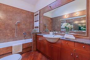 Daisy Home in Varenna