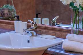 Daisy Home in Varenna