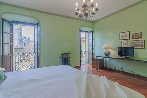 Daisy Home in Varenna