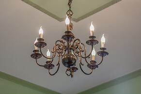 Daisy Home in Varenna