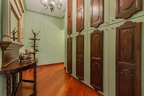 Daisy Home in Varenna