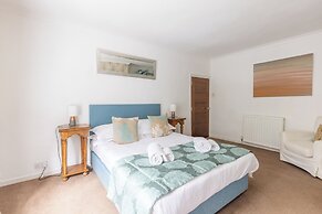 Village House - North East Escapes