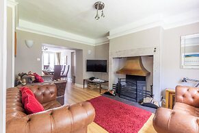 Village House - North East Escapes