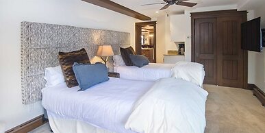 5 Bedroom in the Heart of Vail Village