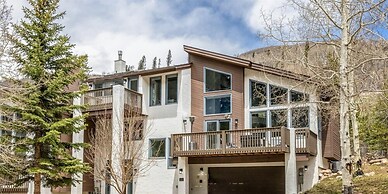 4 Bedroom Luxury Home in East Vail