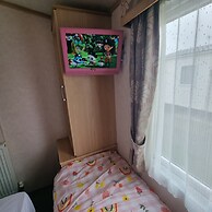 Lodge Size Retreat in Lyons Robin Hood Rhyl