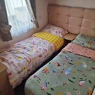 Lodge Size Retreat in Lyons Robin Hood Rhyl