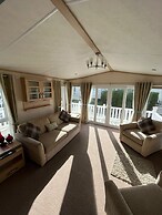 Lodge Size Retreat in Lyons Robin Hood Rhyl