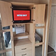 Lodge Size Retreat in Lyons Robin Hood Rhyl