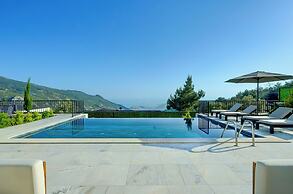 Pluto-1 PLANET LUXURY VILLAS