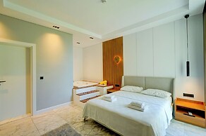 Pluto-1 PLANET LUXURY VILLAS